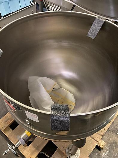 Used 100 GALLON GROEN DIRECT STEAM KETTLE - E-Z LIFT COVER