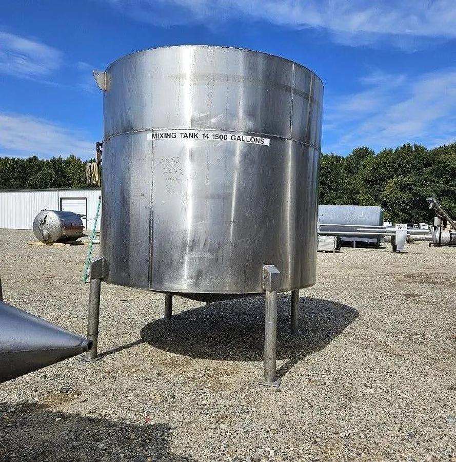 Used 1,500 GALLON MIX TANKS - S/S (2)