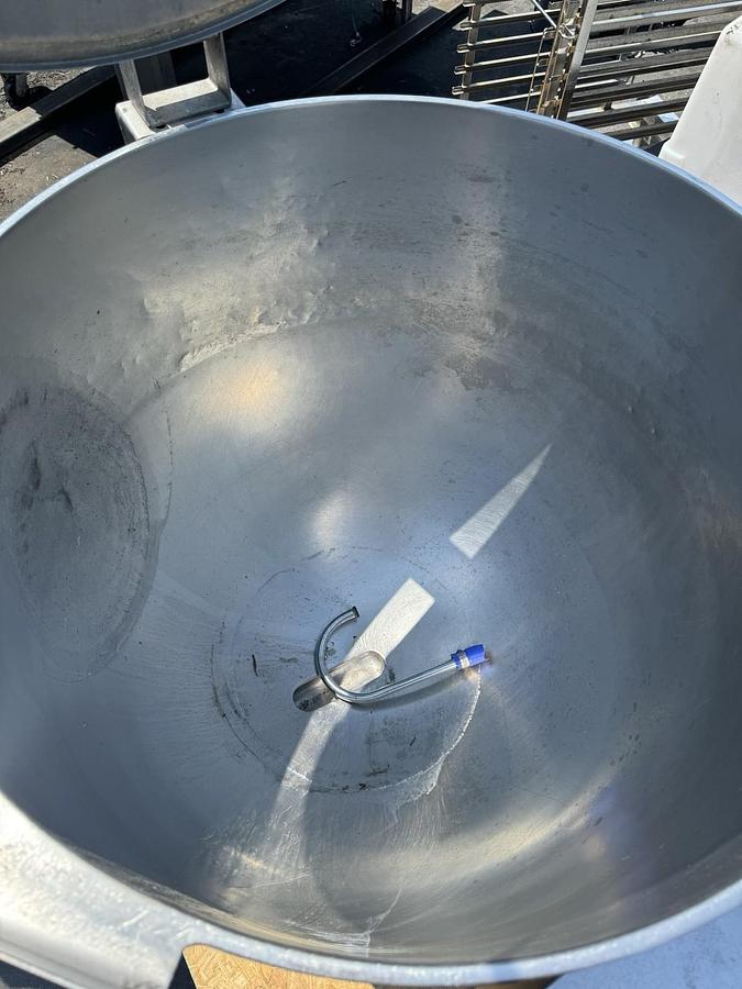 Refurbished 80 GALLON GROEN DIRECT STEAM KETTLE - S/S - JACKETED