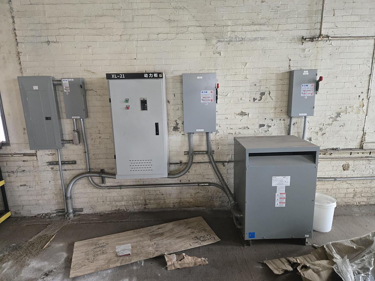 300 CU. FT. RIBBON / PADDLE BLENDER - 55 KW MOTOR