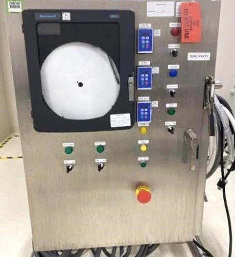 Used 5 GALLON (20 LITER) LEE TRI-MIX TURBO SHEAR TRIPLE MOTION VACUUM KETTLE - S/S - VACUUM - JACKETED