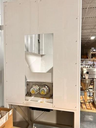 Used 20" x 11" SHRED-TECH SHREDDER WITH HOPPER