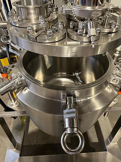 Used 10 LITER ZETTERSTROM STAINLESS STEEL JACKETED PRESURE VESSEL