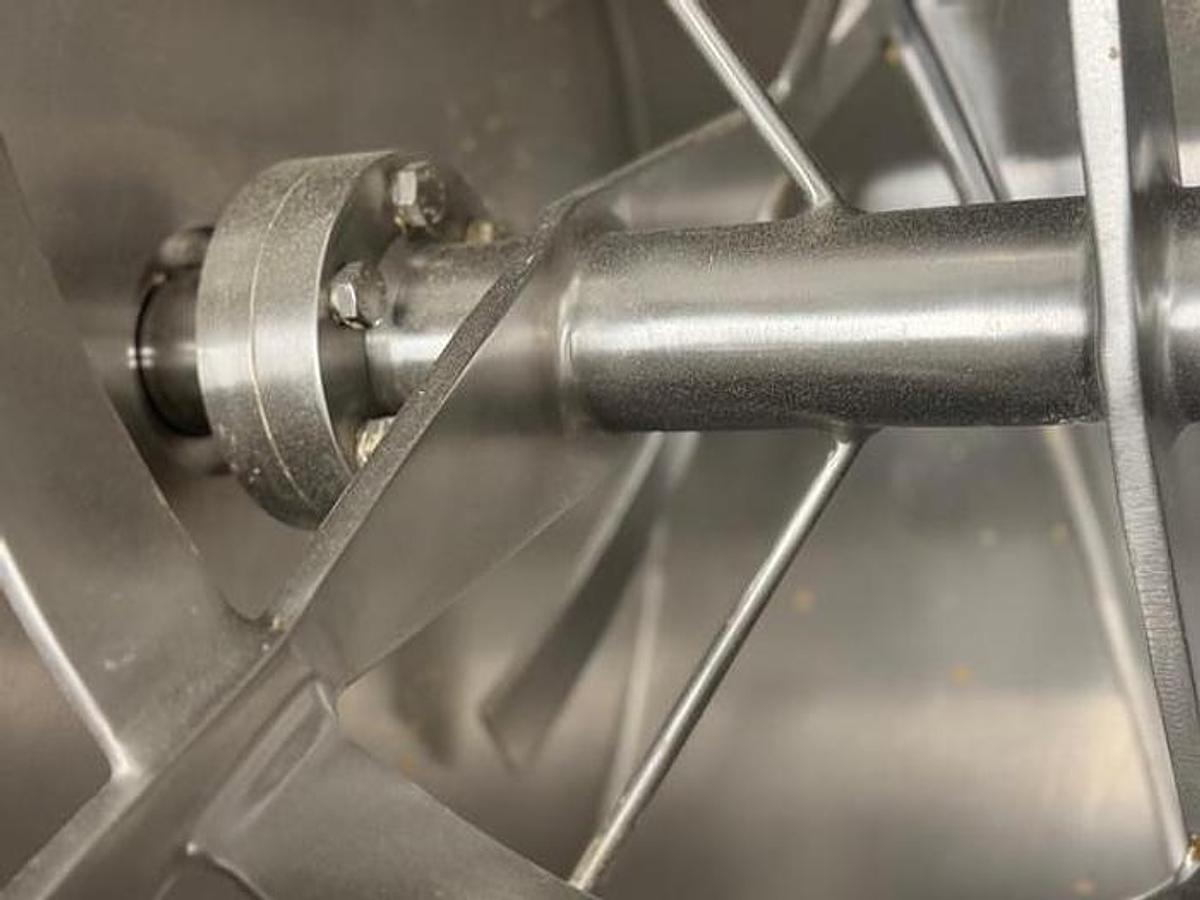 Used 25 CU. FT. ROSS DOUBLE RIBBON BLENDER - S/S