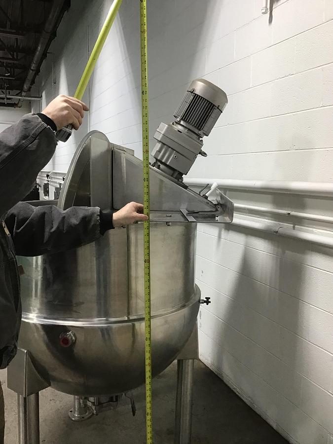 Used 100 GALLON HAMILTON SINGLE MOTION KETTLE - S/S - 90 PSI JACKET