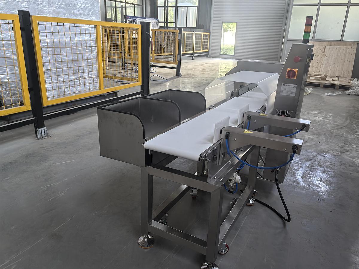 METAL DETECTOR AND CHECKWEIGHER COMBINATION MACHINE CM-300