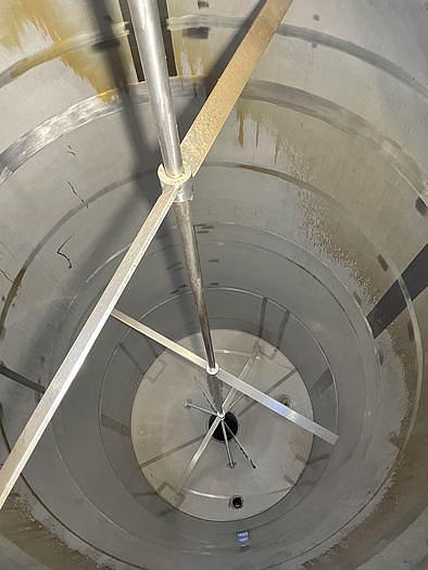 Used 5000 GALLON HICKS S/S 15 HP EVAPORATOR FEED TANK WITH BRIDGE MOUNTED AGITATOR