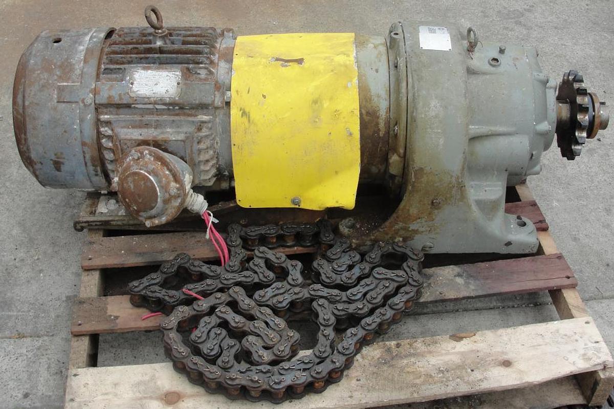 Used 60 CU. FT. DOUBLE RIBBON BLENDER - S/S CLAD - 15 HP