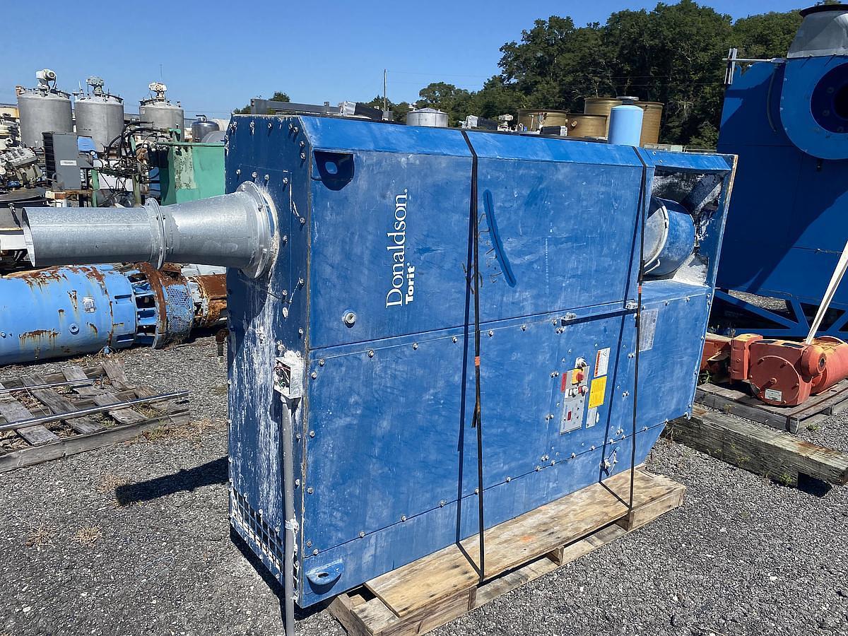 Used DONALDSON-TORIT MODEL DFO-3-3 OVAL CARTRIDGE TYPE DUST COLLECTOR