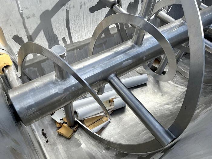 Used 270 CU. FT. WORKING CAPACITY DOUBLE RIBBON BLENDER - S/S