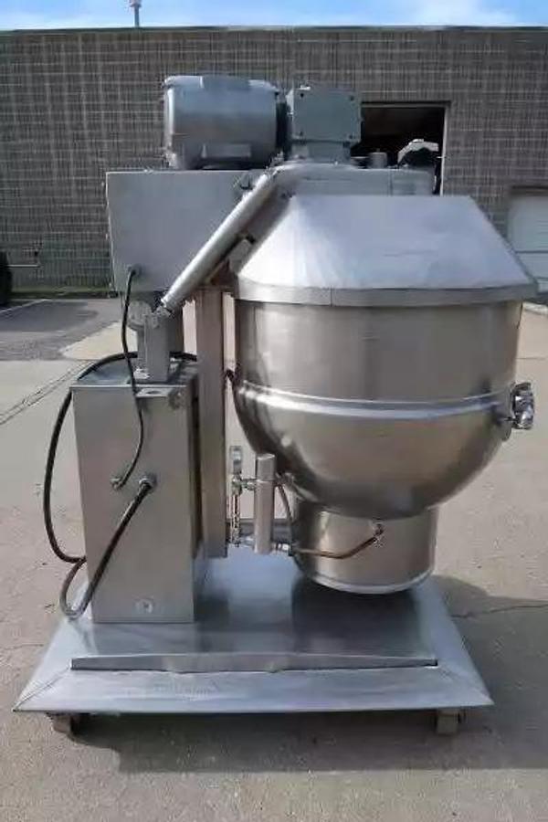 Used 60 GALLON SELF-CONTAINED (ELECTRIC) GROEN TWIN ACTION KETTLE WITH TILT