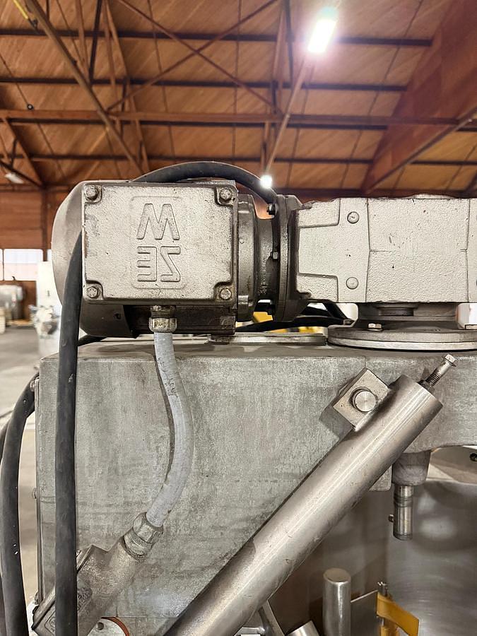 Used 40 GALLON SELF-CONTAINED (ELECTRIC) TWIN ACTION GROEN KETTLE