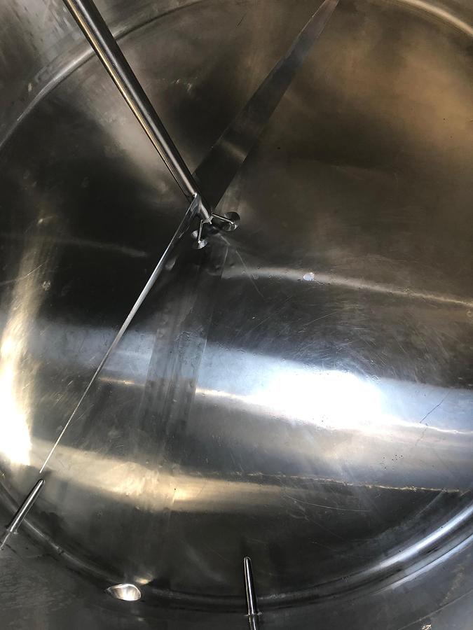 Used 1500 GALLON MUELLER DOME TOP PRESSURE WALL PROCESSOR - S/S - JKTD.