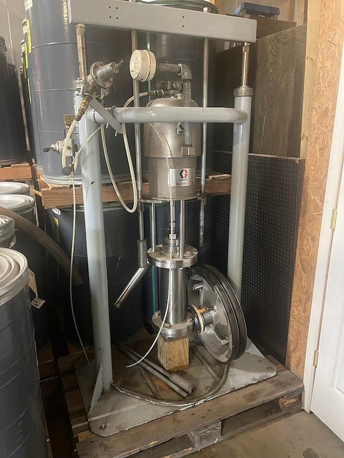 Refurbished 55 GALLON SANITARY GRACO DRUM PUMP