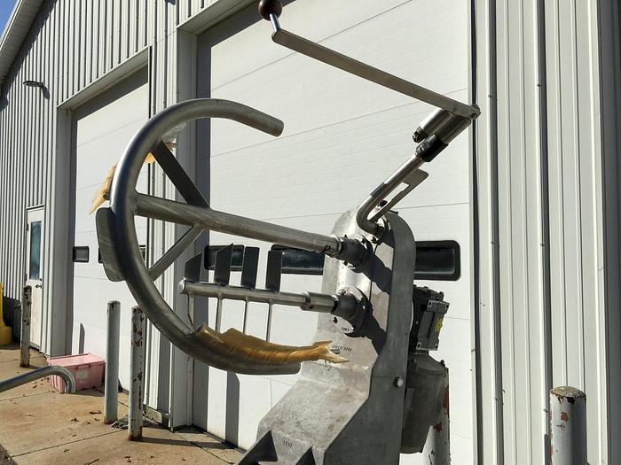 Used 60 GALLON GROEN TWIN ACTION AGITATED KETTLE - TILT TO POUR DISCHARGE - S/S - JACKETED