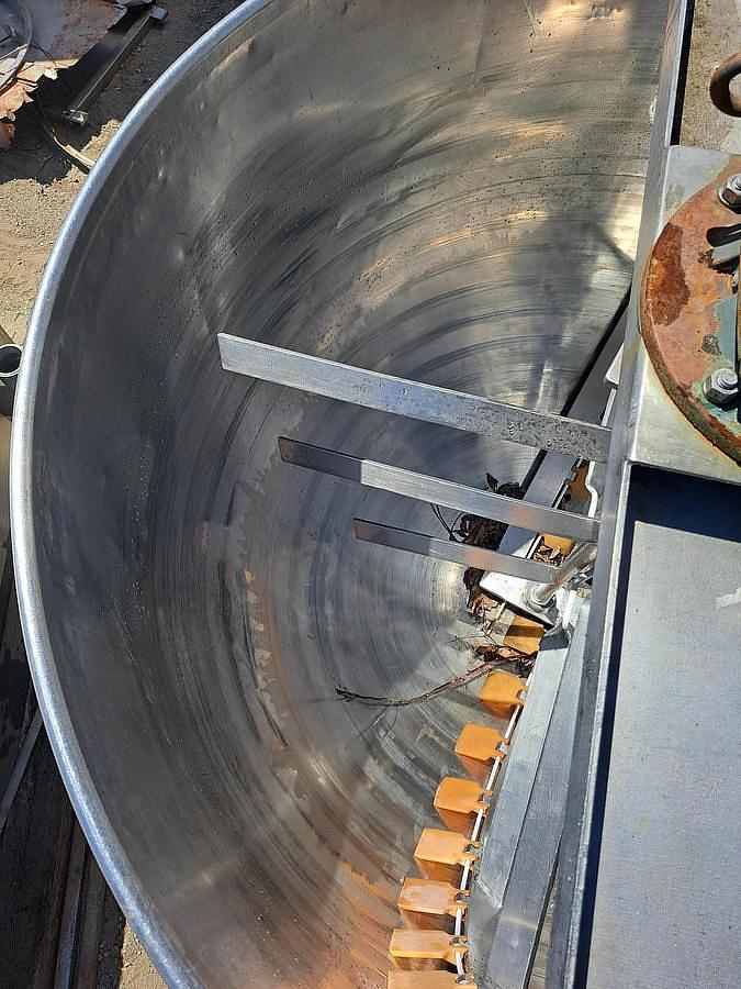 Used 500 GALLON LEE DOUBLE MOTION KETTLE - S/S - JACKETED