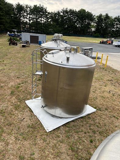 Used 1500 GALLON TANK MIX TANKS - SANITARY S/S (4 AVAIL - 2 WITH DRIVES, 2 WITHOUT)