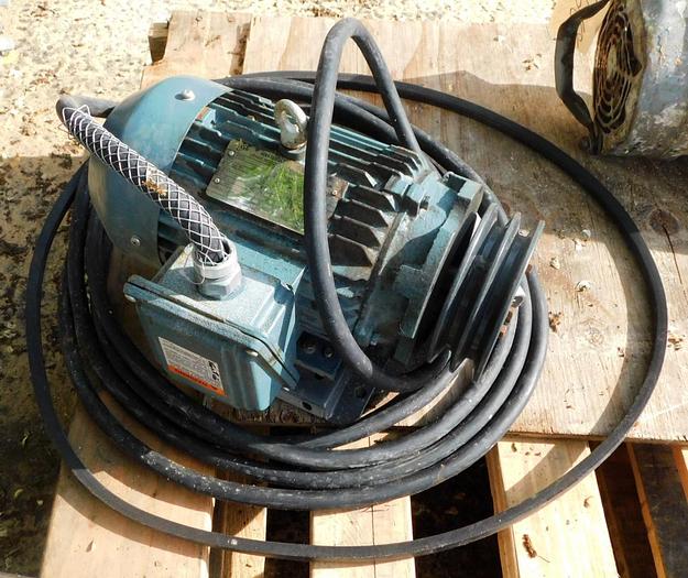 Used 1500 GALLON JLEM MOTOR OPEN TOP S/S MIXING TANK