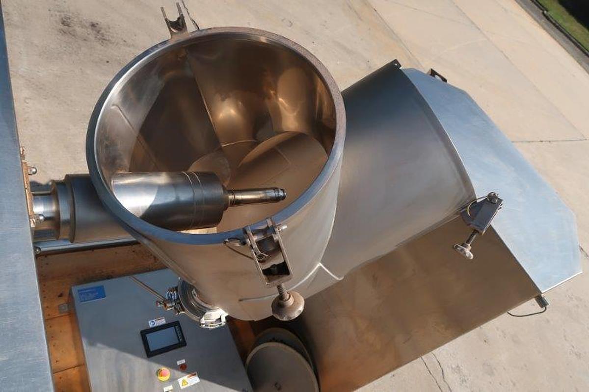 Used 5 CU. FT. P-K TWIN SHELL BLENDER - S/S