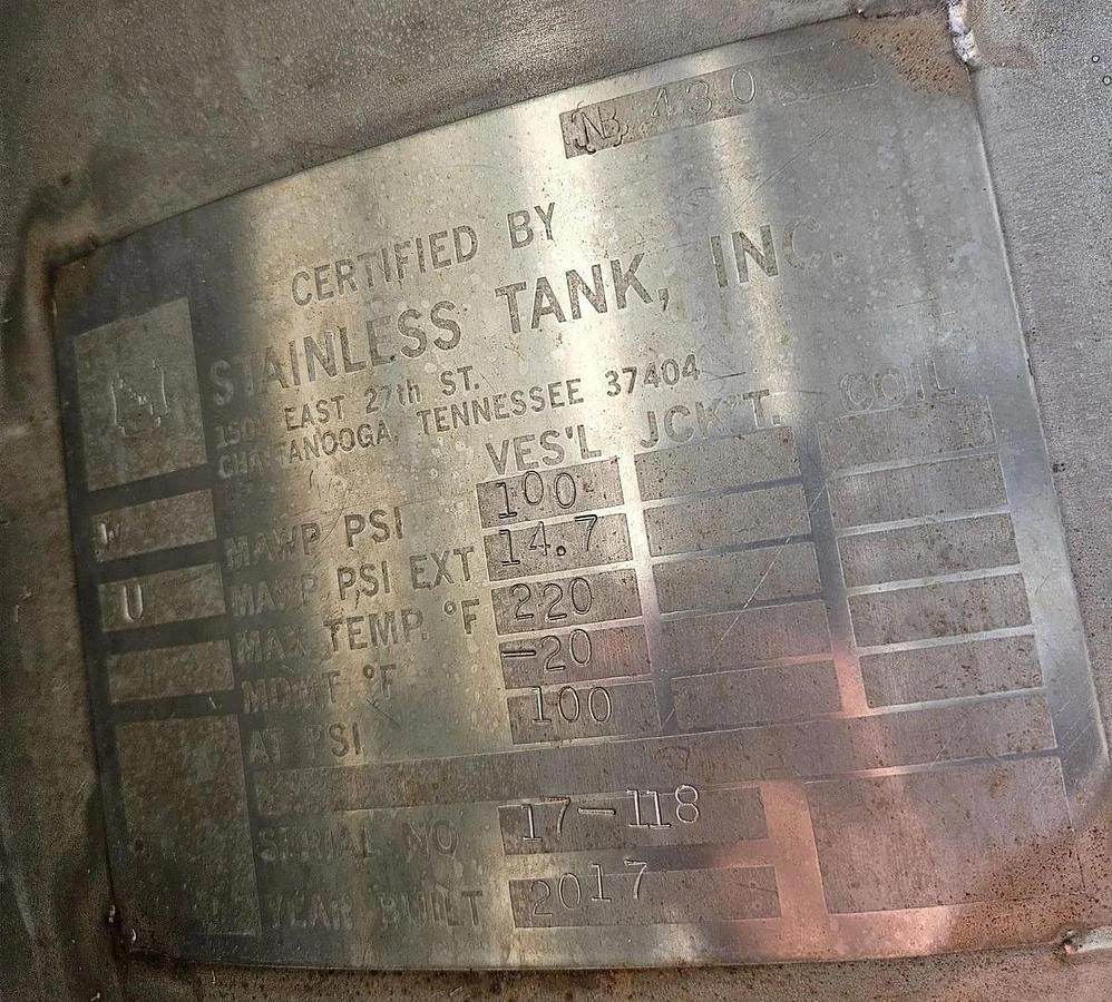 Used 450 GALLON VERTICAL VESSEL - T-316L S/S - 100 PSI/FV