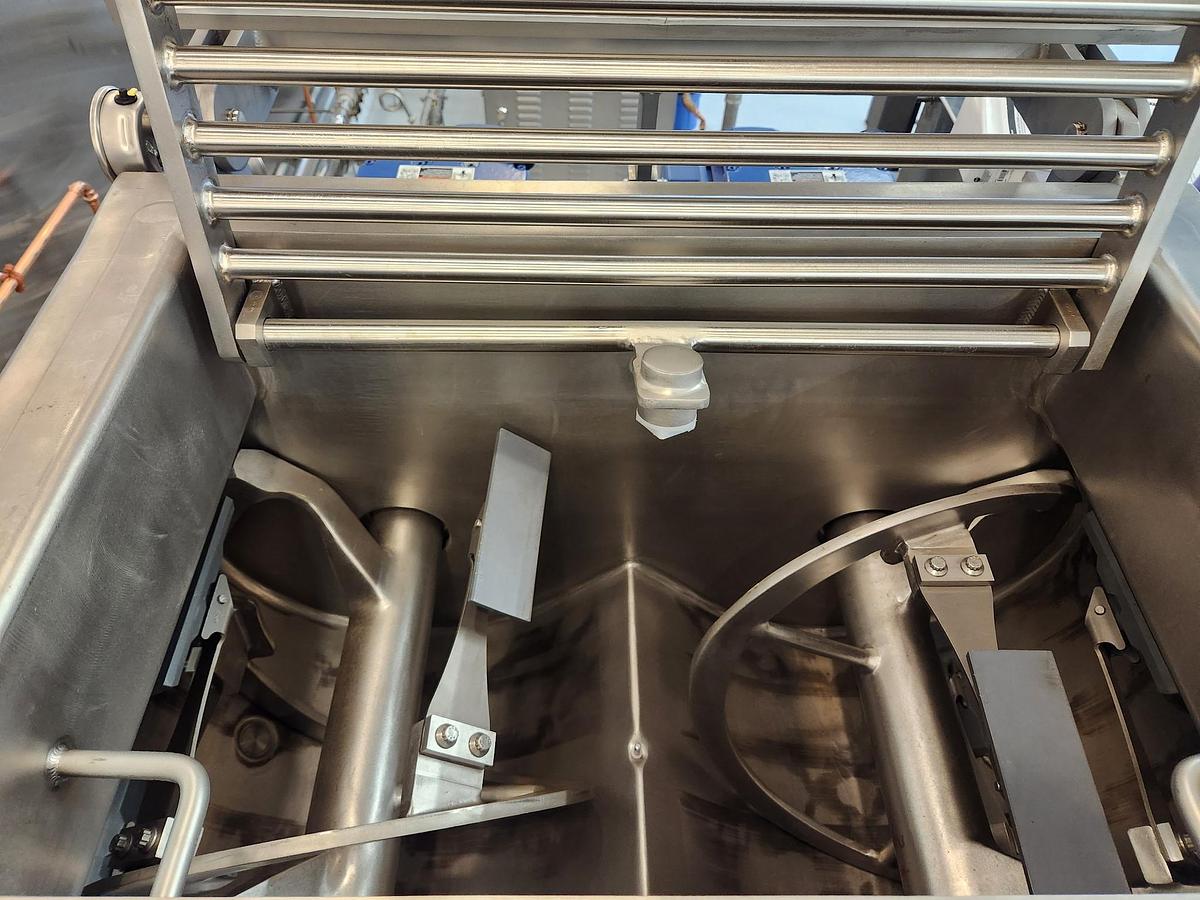Used BLENTECH TP-15015 STAINLESS STEEL DUAL RIBBON JACKETED BLENDER/COOKER - 90 PSI
