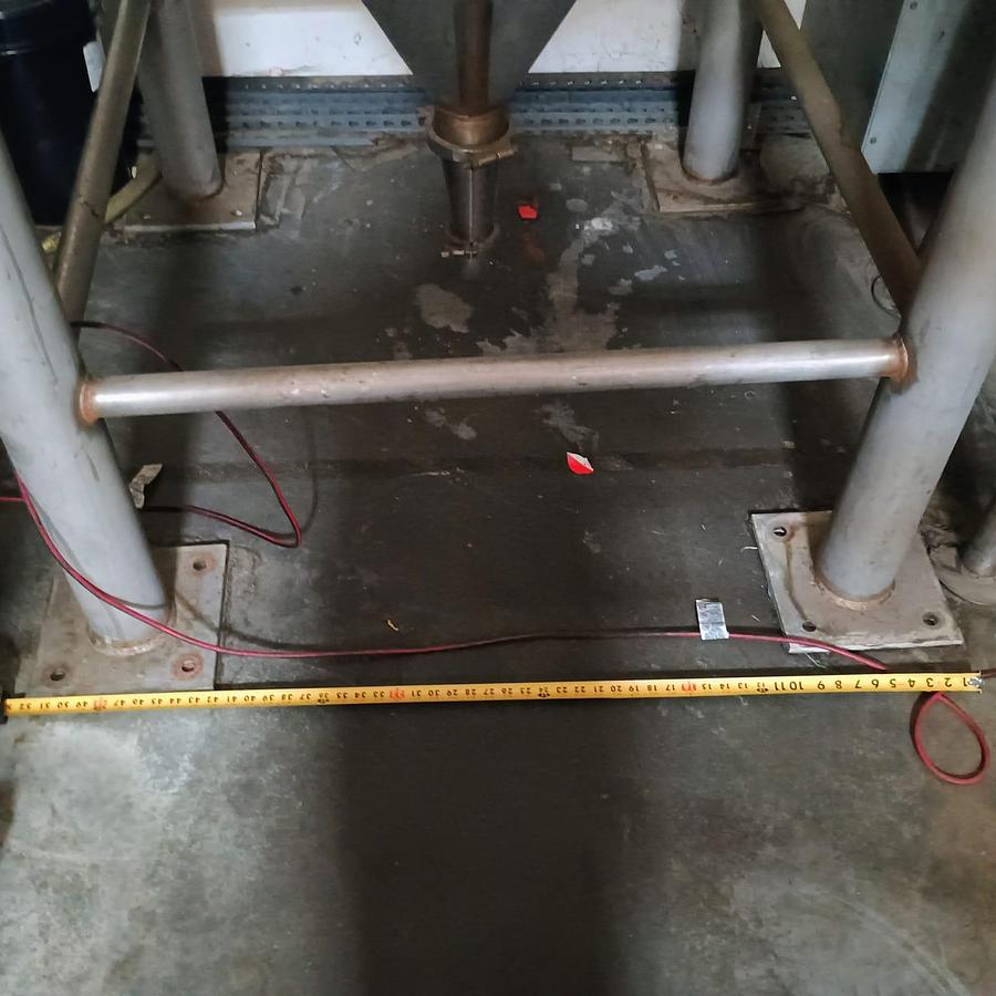 Used 1000 LITER CONE BOTTOM MIX TANK - JACKETED