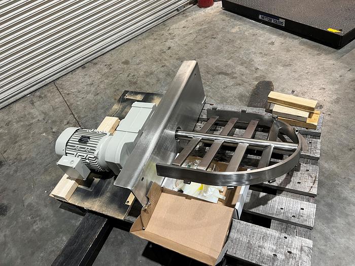 Refurbished 40 GALLON GROEN SELF CONTAINED ELECTRIC KETTLE - 30 PSI (#9989)