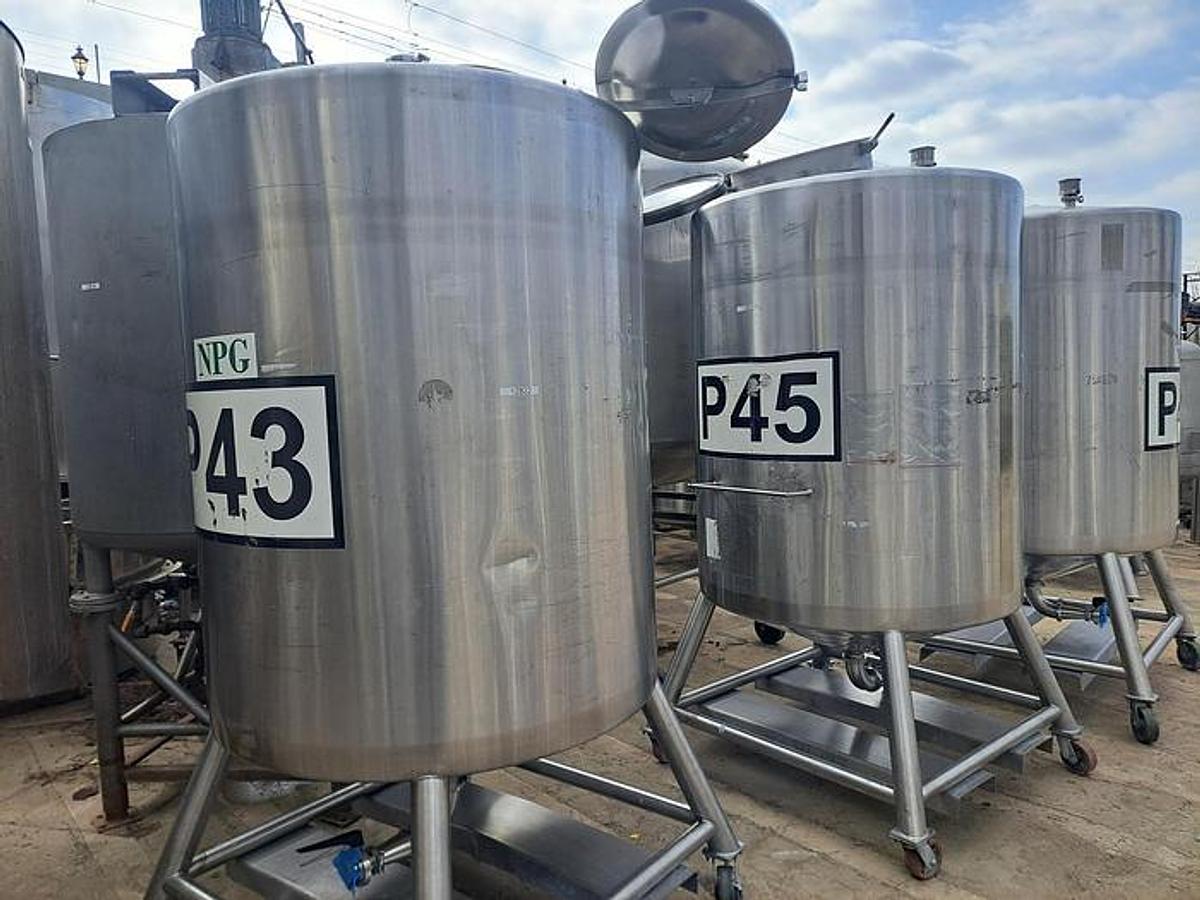 Used 450 GALLON CONE BOTTOM TANKS - T-316 S/S (2)