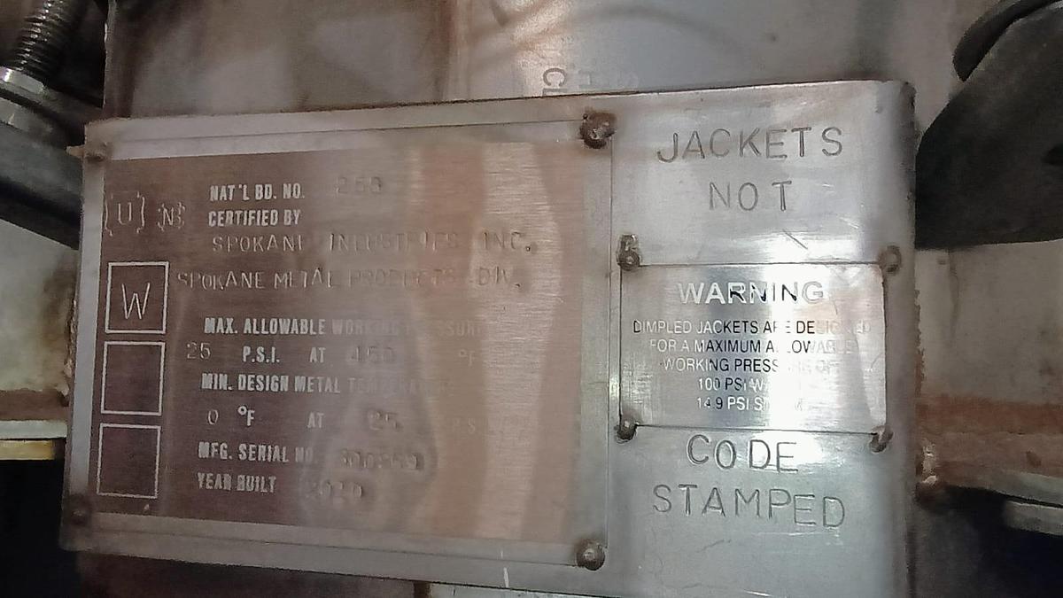 Used 200 LITER JACKETED MIX TANK