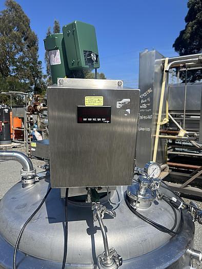 Used 130 GALLON (500-LITER) PRECISION STAINLESS INC. REACTOR VESSEL JACKETED