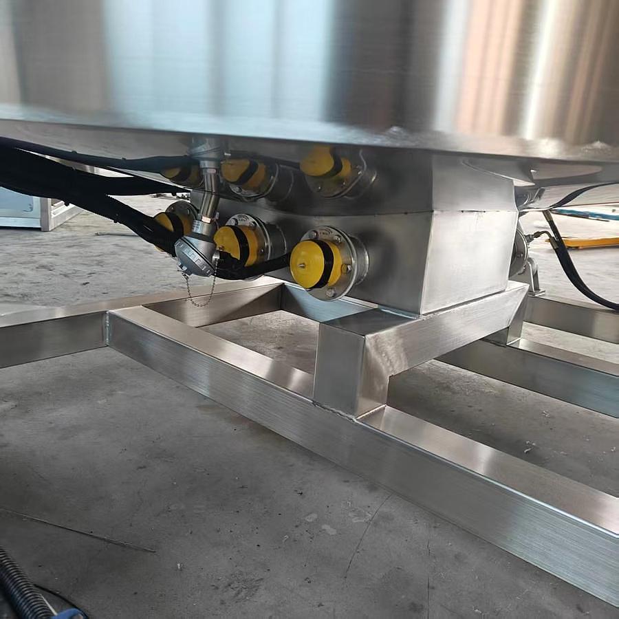 200 GALLON SANITARY TILTING KETTLE - ELECTRIC HEATED - VFD PADDLE MIXER