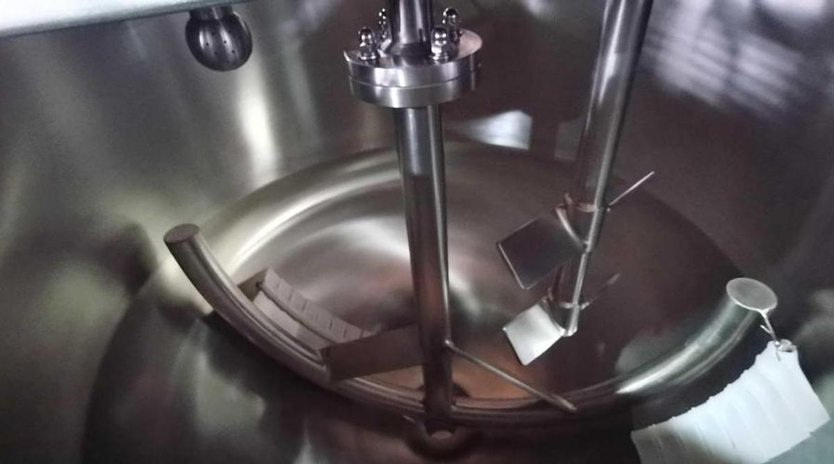NEW 300 GALLON VACUUM MIXING KETTLE - 316L S/S - 90 PSI JACKET