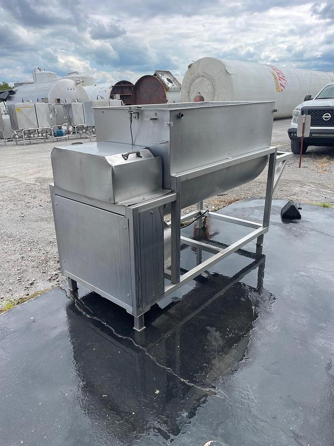 Used 30 CU. FT. STAINLESS STEEL PADDLE BLENDER  – RECONDITIONED (#9651)