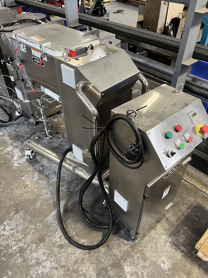 NEW 1.5 CU. FT. LAB RIBBON BLENDER WITH INTERCHANGEABLE PADDLE AGITATOR - S/S - 220V