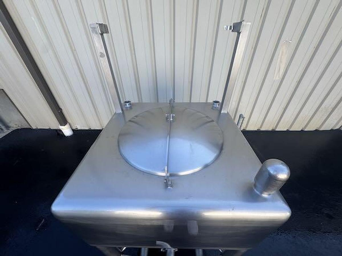 Used 100 GALLON APV CREPACO "LIQUIVERTER" LIQUIFIER - S/S