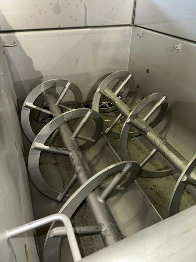 Used 40 CU. FT. MEPACO MODEL 170 - 2000# DUAL SHAFT RIBBON BLENDER - S/S