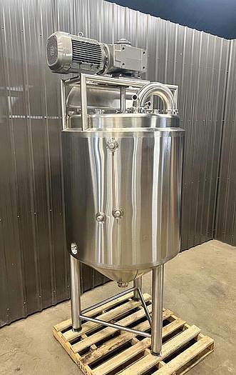 Used USED 300 GALLON JAKETED TANK S/S INSULATED WITH SCRAPE AGITATION