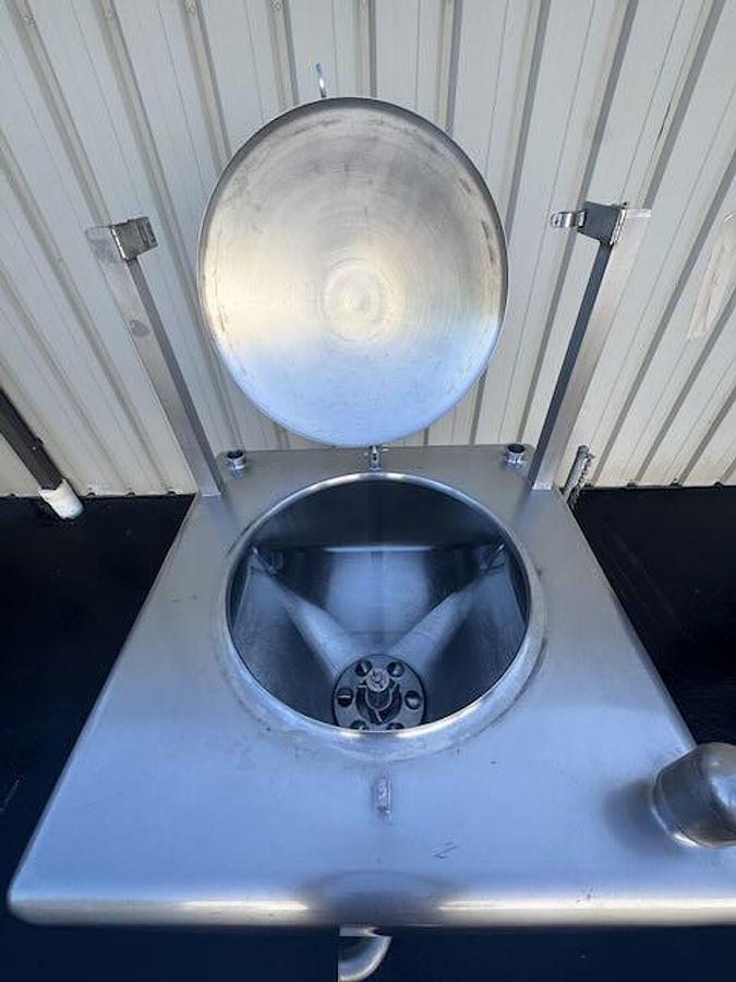 Used 100 GALLON APV CREPACO "LIQUIVERTER" LIQUIFIER - S/S