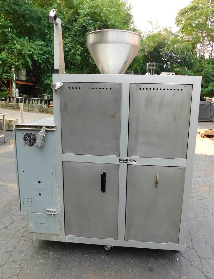 Used NORDEN AUTOMATIC PLASTIC TUBE FILLER - MODEL NM400 II A