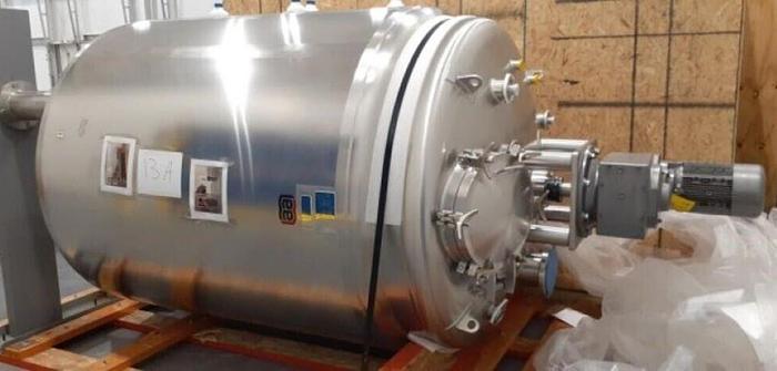 Used 1000 GALLON LEE SANITARY JACKETED KETTLE WITH SWEEP & SCRAPE MIXER