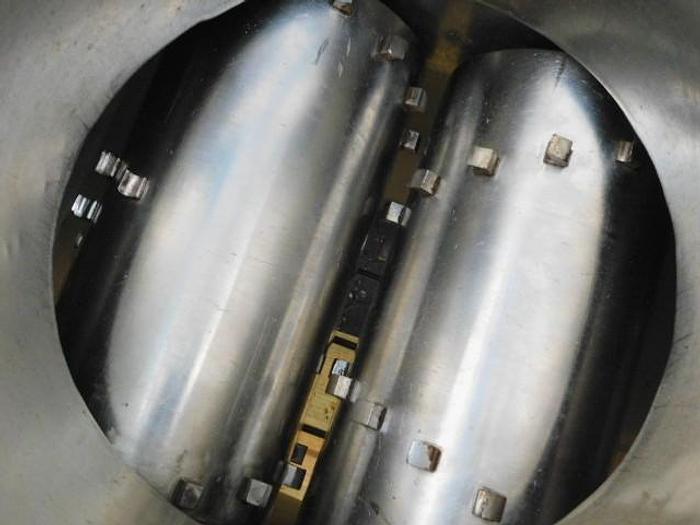 Used FITZPATRICK TWIN ROLL GUILO RIVER ROTARY SIZE REDUCATION MILL