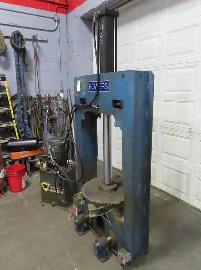 Used BOWERS HYDRAULIC TANK DISCHARGE RAM PRESS