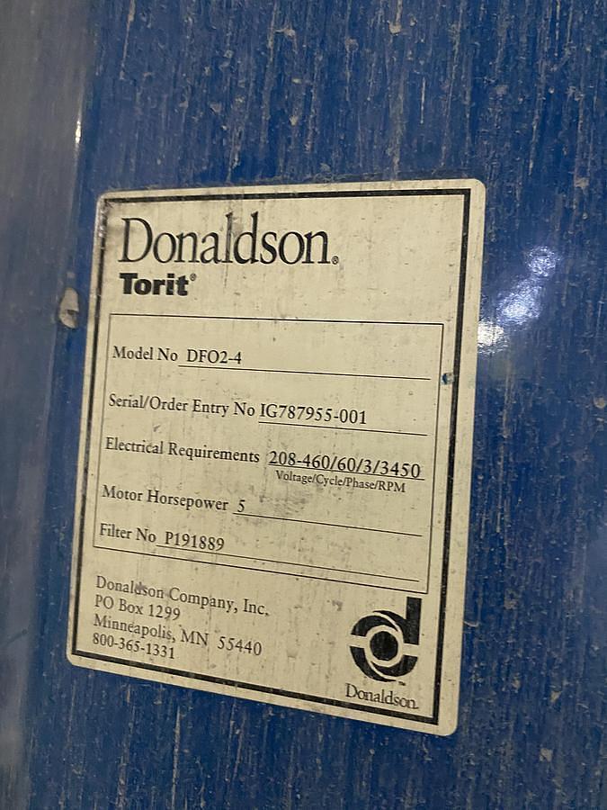Used DONALDSON-TORIT MODEL DFO-2-4 OVAL CARTRIDGE TYPE DUST COLLECTOR