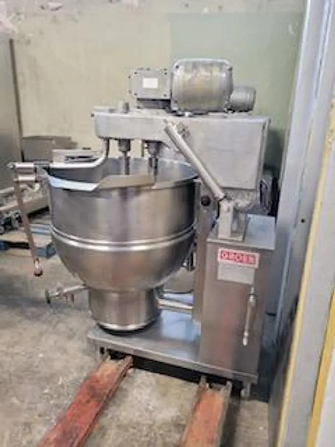 Used 60 GALLON SELF-CONTAINED (ELECTRIC) TWIN ACTION GROEN KETTLE