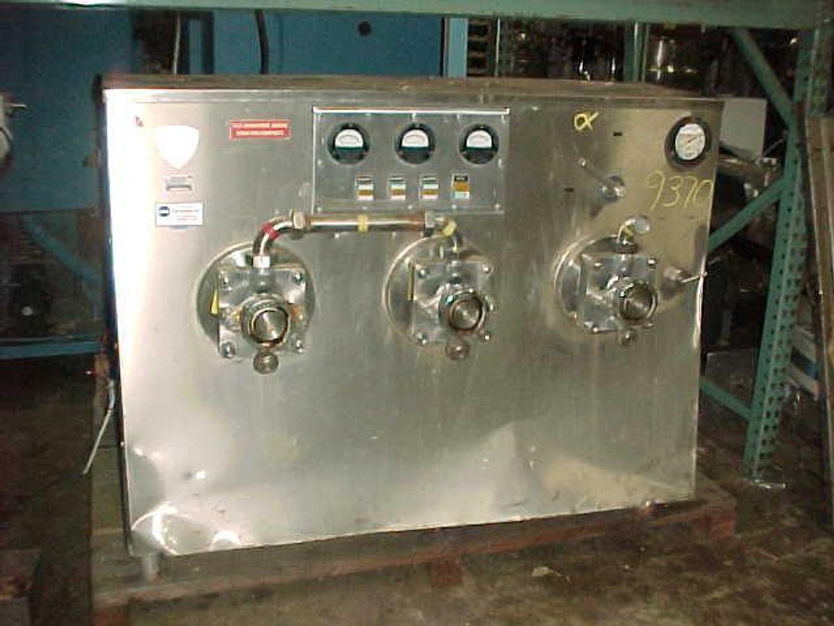 Used APV CREPACO TRIPLE SCRAPE SURFACE PACKAGE MOUNTED HEAT EXCHANGER - S/S