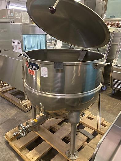 Used 100 GALLON GROEN DIRECT STEAM KETTLE - E-Z LIFT COVER