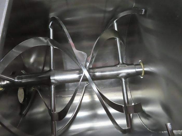 Used 15 CU. FT. SCOTT EQUIPMENT DOUBLE RIBBON BLENDER - SANITARY S/S - 3 HP