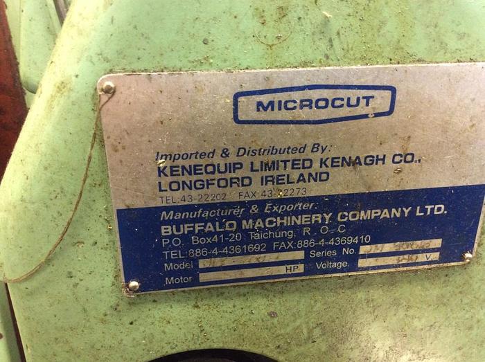 Used Microcut JMC 400-H Cylindrical Grinder JMC 400-H