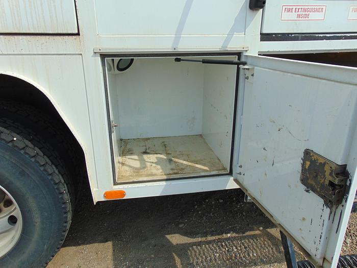 Used 2008 PETERBILT 365