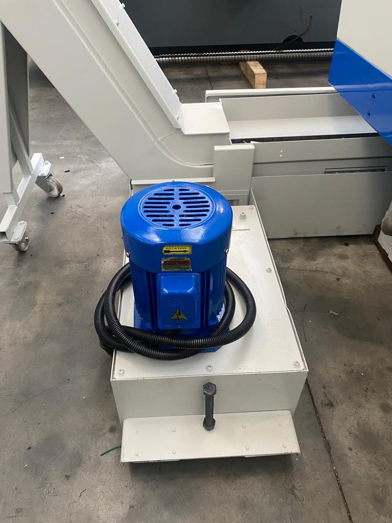 Used 2005 Doosan Daewoo LYNX 220 LC